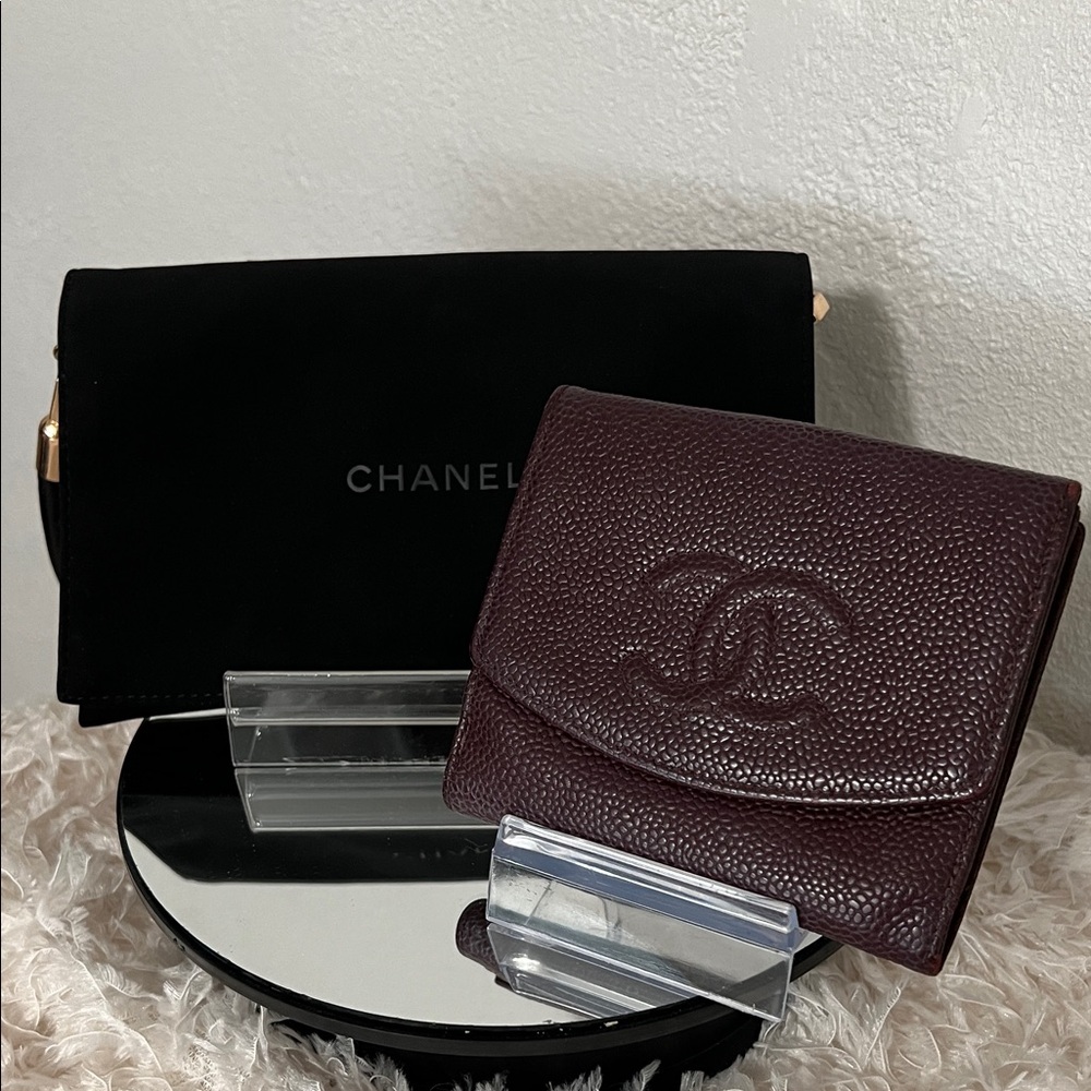 CHANEL Black and Burgundy Caviar Wallet Duo